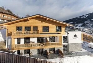 Front of property - Pure Alpine Suites (Schladming)