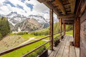 House, Accessible | 10 bedrooms - Chalet Dolomites Ski Spa Deluxe - Chalet Dolomites Luxe Spa Pools-chalet Dolomites Luxe Spa Pools (Livinallongo del Col di Lana)