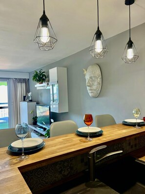 Dining - Charming & Quiet 3P Panoramic view / Private farm parking (Nice)