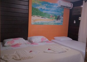 Habitació bàsica | 8 dormitoris i wifi gratuïta 