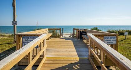 Summer Winds 436B- 2BR Condo w/ Ocean Views & Pools!