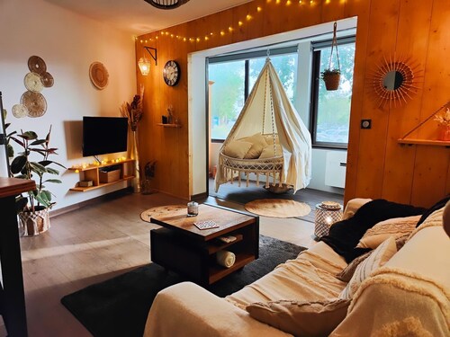 Love and bubbles : Private Jacuzzi  5 min walk from the heart of town  