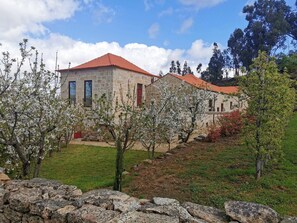 Exterior - Solar dos Condes da Azenha (Sernancelhe)