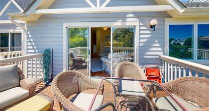 Spring Lake Condo with balcony, free WIFI, W/D, shared pool