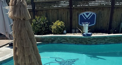 Great riverisland house only first floor bedroom and bathroom pool included