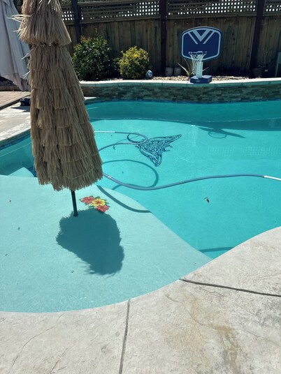 Great riverisland house only first floor bedroom and bathroom pool included