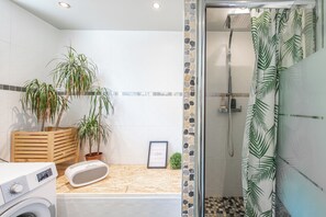 Villa – comfort, ikke-røyk, privat basseng | Bad