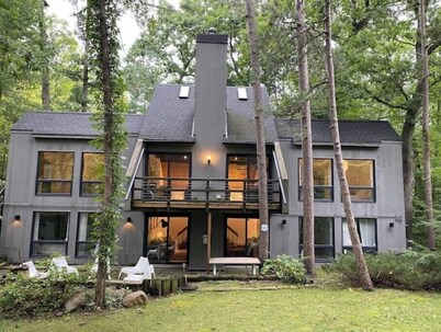 Mid Century Modern 5Br Sleep 10 Southcott Retreat