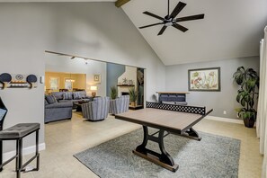 TV, DVD player - Sunny resort home in Sea Pines Resort near marina & shopping (Hilton Head)