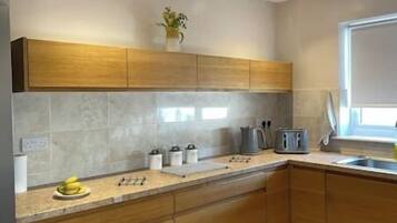 Fridge, microwave, oven, toaster