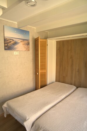 2 bedrooms, free WiFi