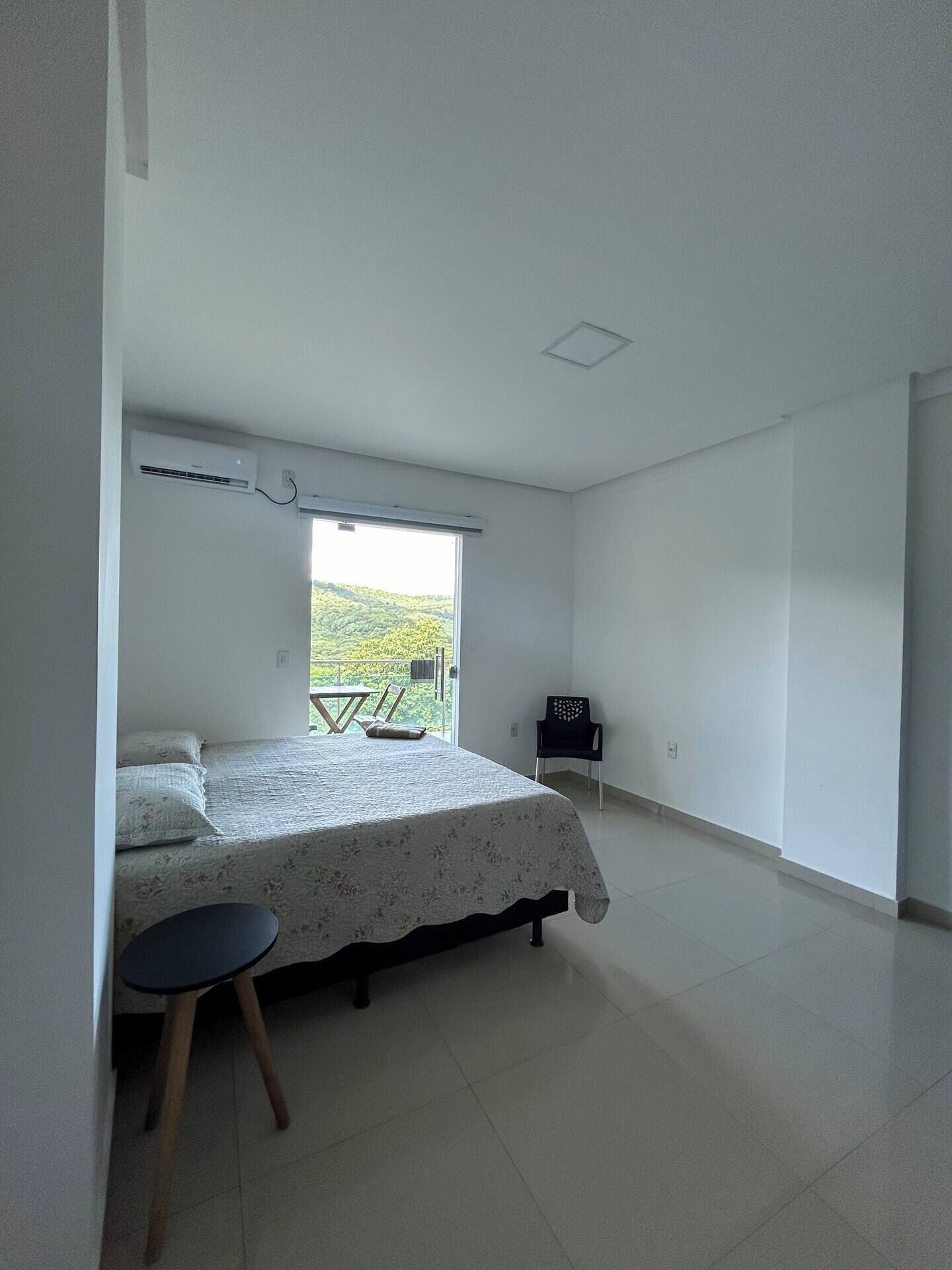 2 quartos, ferros/tábuas de passar roupa, Wi-Fi