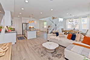 Smart TV, fireplace, video games