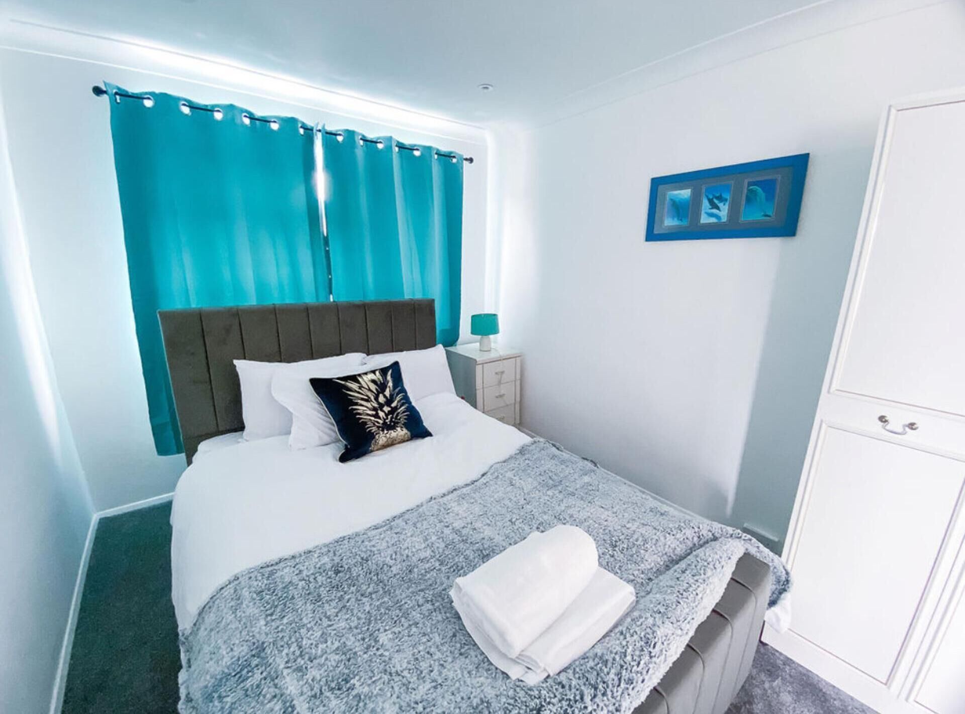 House | 3 bedrooms, iron/ironing board, free WiFi, bed sheets