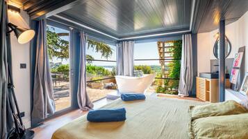 3 chambres, fer et planche Ă repasser, Wi-Fi, draps fournis