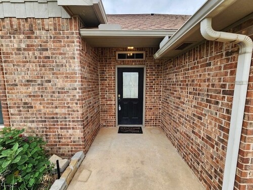 Quiet Acre Retreat. Guest 6. Pet Friendly. Wi-fi.