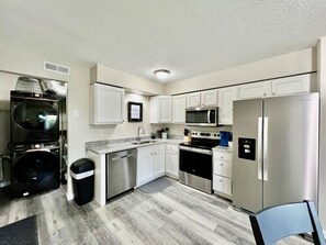 Fridge, microwave, oven, stovetop - Quaint and Cozy 3 Bed home in Liberty Twp. (Liberty Township)