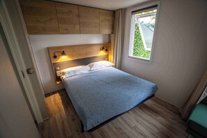 Internet - Mobilehome with pool in Alba Village (Alba)