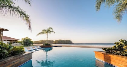 Casa Linda, Stylish Home at Blue Venao