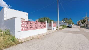 Enceinte de lâhĂ©bergement