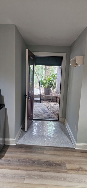 Interior - NEW! 1 BD Apt~Beach Access~Clean~Great Location~Quiet & NICE! Great for Couples! (Hilton Head)