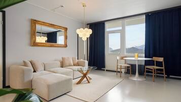 Apartment, Sea View | Living room
