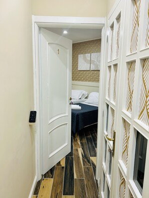 Quarto empresarial | Roupas de cama antialérgicas, edredons de pluma