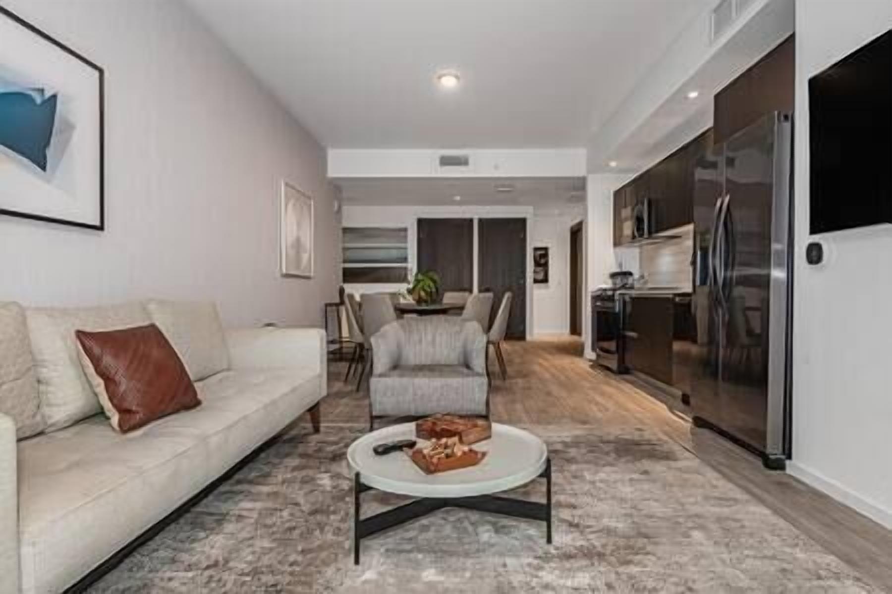 Beautiful 3 BD Lux Condo in The Biscayne Boulevard