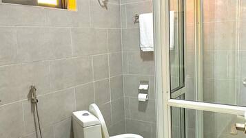 Business Apartment | Bathroom