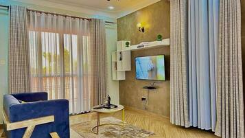 Business Apartment | Living area