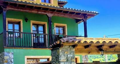 Apartment la Griega in the center of colunga