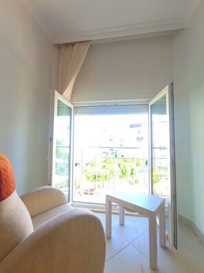 Elite Apartment, 1 Bedroom, Balcony, Pool View | Balcony - Antalya (Konyaalti)