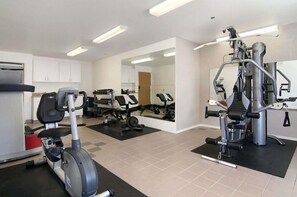 Fitness facility - Surestay Plus by Best Western Brooks (Brooks)