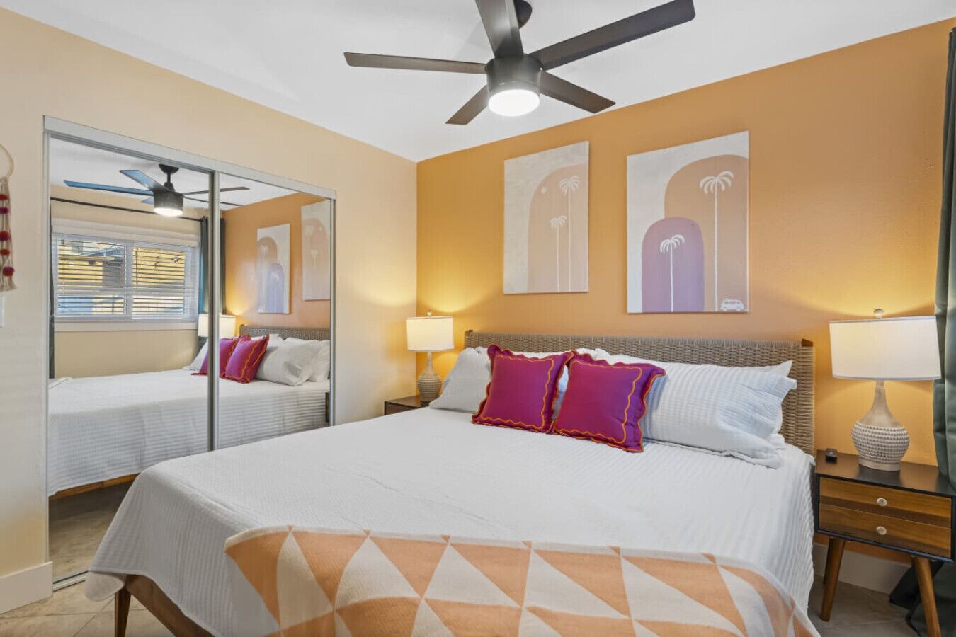 2 soveværelser, skrivebord, strygejern/strygebræt, weekendseng