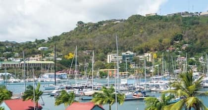 08 RSR Apartment next to Port Louis Marina