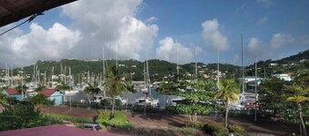 10 RSR Apartments next to Port Louis Marina