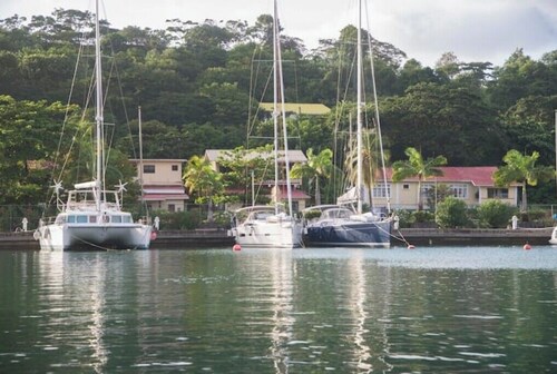 11 RSR Apartments next to Port Louis Marina