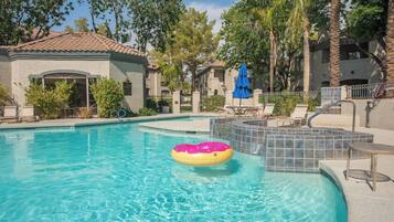 Outdoor pool, a heated pool