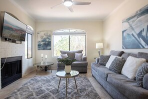 TV connectée, cheminée