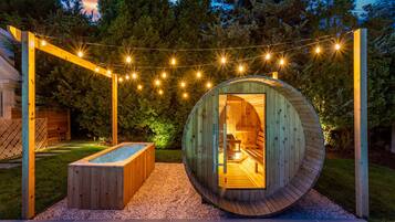 Baignoire à remous extérieure