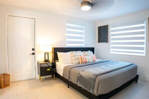 3 chambres, fer et planche à repasser, lit parapluie, Wi-Fi gratuit