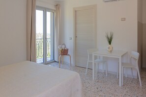 1 bedroom, WiFi, bed sheets - A Corner of Paradise in the Heart of Gargano (Puglia)