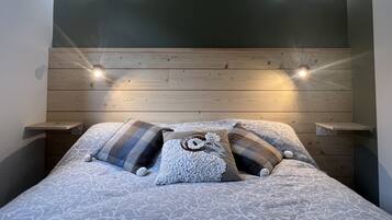 1 bedroom, iron/ironing board