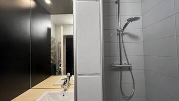 Dusche, Haartrockner