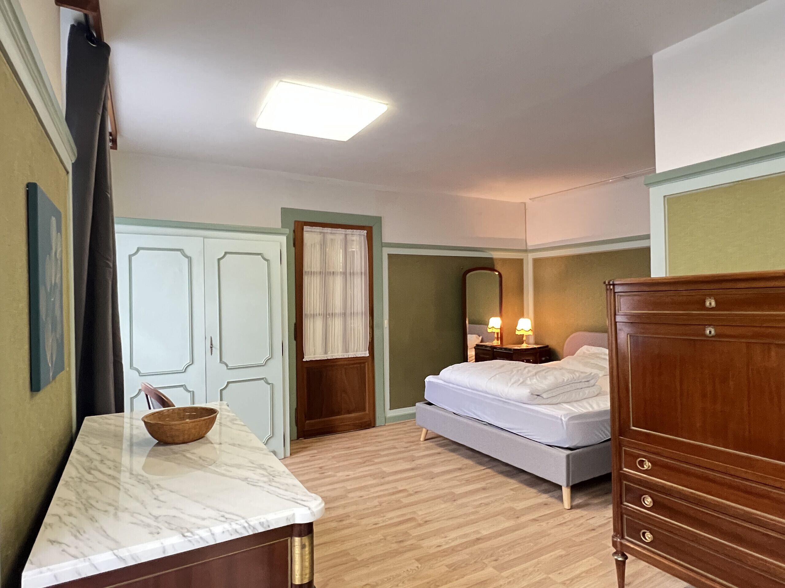 2 bedrooms