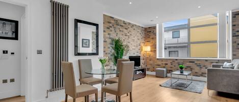 40-Zoll-Fernseher mit Satellitenempfang