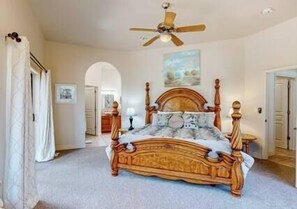 5 bedrooms, iron/ironing board, travel crib, internet
