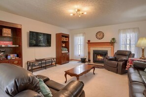 TV, fireplace, DVD player