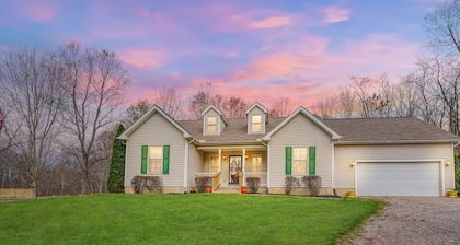 Ranch retreat in the heart of Hocking Hills