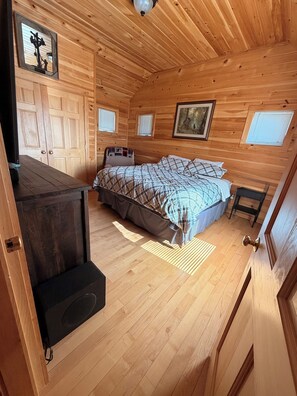 3 chambres, fer et planche à repasser, accès au Wi-Fi (inclus)